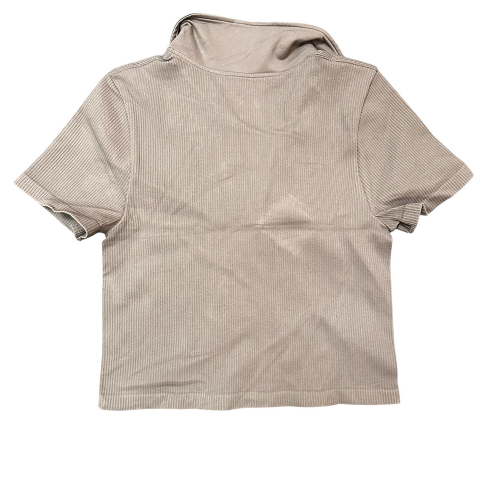 OQQ Cropped Collared shirt size large New - Picture 5 of 5